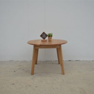 โต๊ะกาแฟ Egg Coffee table